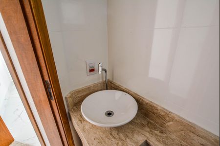 Apartamento à venda com 99m², 2 quartos e 2 vagas Apartamento à venda com 99m², 2 quartos e 2 vagasBanheiro Social