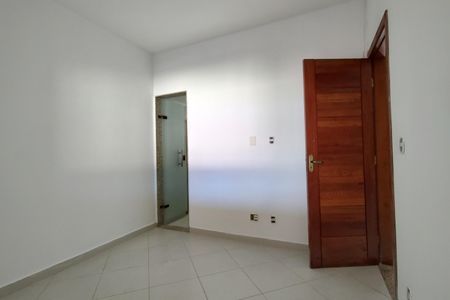 Casa à venda com 363m², 3 quartos e 4 vagasSuíte 2