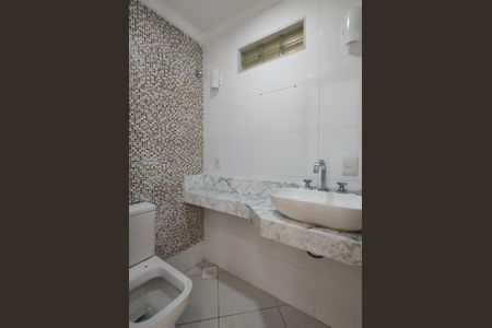 Casa à venda com 363m², 3 quartos e 4 vagasLavabo