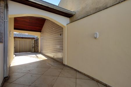 Casa à venda com 363m², 3 quartos e 4 vagasQuintal