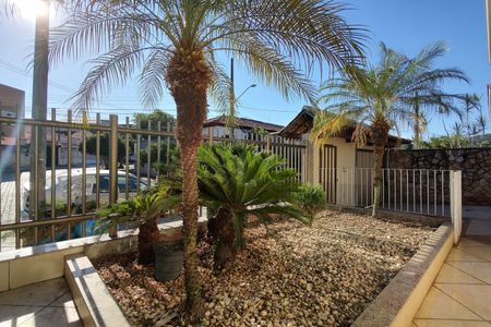 Casa à venda com 363m², 3 quartos e 4 vagasQuintal