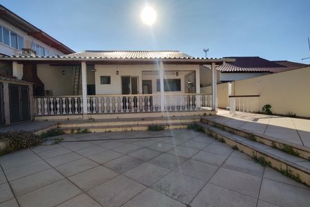 Casa à venda com 363m², 3 quartos e 4 vagasCobertura