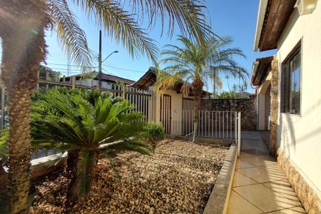 Casa à venda com 363m², 3 quartos e 4 vagasQuintal