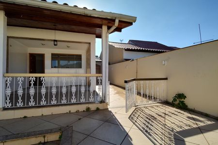 Casa à venda com 363m², 3 quartos e 4 vagasCobertura