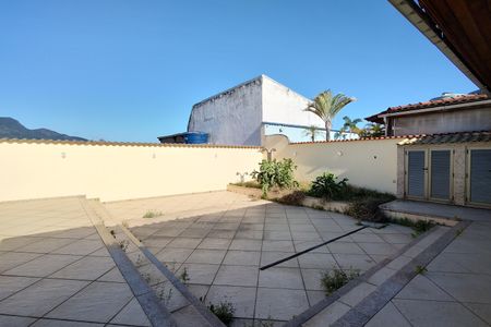 Casa à venda com 363m², 3 quartos e 4 vagasCobertura