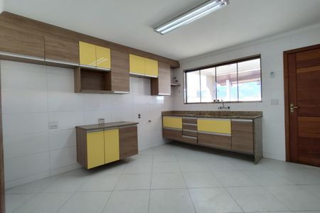 Casa à venda com 363m², 3 quartos e 4 vagasCozinha