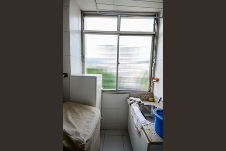 Apartamento para alugar com 90m², 2 quartos e 1 vagaÁrea de Serviço