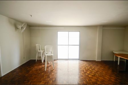 Apartamento para alugar com 90m², 2 quartos e 1 vagaÁrea comum - Salão de festas