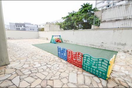 Apartamento para alugar com 90m², 2 quartos e 1 vagaÁrea comum - Playground
