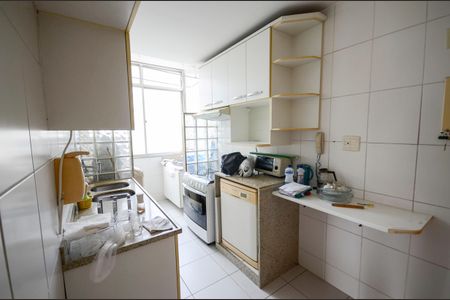Apartamento para alugar com 90m², 2 quartos e 1 vagaCozinha