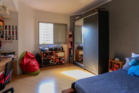 Apartamento à venda com 123m², 3 quartos e 2 vagasQuarto 1