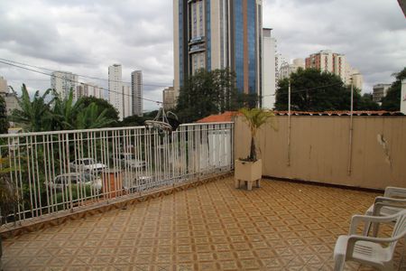 Casa à venda com 492m², 2 quartos e 5 vagasVaranda