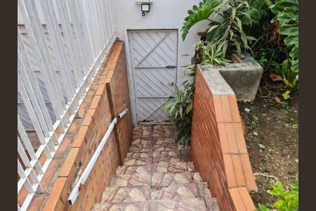 Casa à venda com 492m², 2 quartos e 5 vagasPortão entrada social