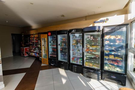 Apartamento para alugar com 47m², 2 quartos e 1 vaga Apartamento para alugar com 47m², 2 quartos e 1 vagaMercadinho