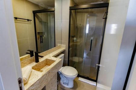 Apartamento para alugar com 47m², 2 quartos e 1 vaga Apartamento para alugar com 47m², 2 quartos e 1 vagaBanheiro