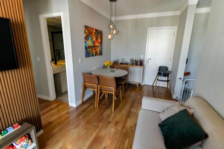 Apartamento para alugar com 47m², 2 quartos e 1 vaga Apartamento para alugar com 47m², 2 quartos e 1 vagaSala