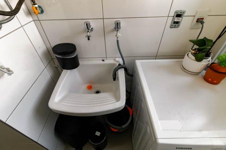 Apartamento para alugar com 47m², 2 quartos e 1 vaga Apartamento para alugar com 47m², 2 quartos e 1 vagaDetalhe da area de serviço