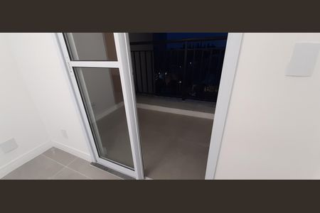 Apartamento à venda com 55m², 2 quartos e 1 vaga Apartamento à venda com 55m², 2 quartos e 1 vagaSacada