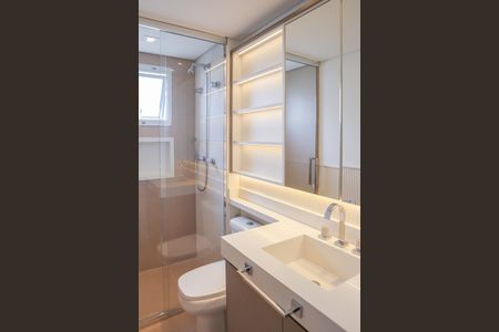 Apartamento à venda com 210m², 3 quartos e 2 vagasBanheiro da Suíte 2