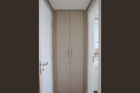 Apartamento à venda com 210m², 3 quartos e 2 vagasSuíte 3