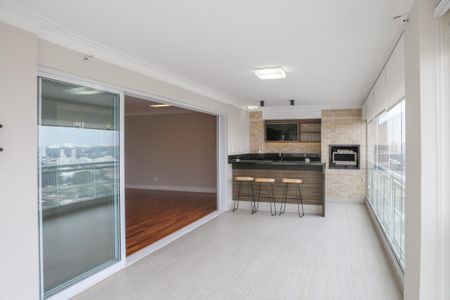 Apartamento à venda com 210m², 3 quartos e 2 vagasVaranda Gourmet