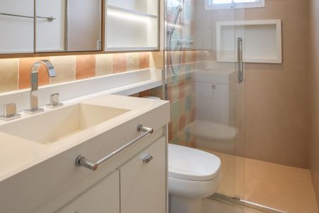 Apartamento à venda com 210m², 3 quartos e 2 vagasBanheiro da Suíte 3