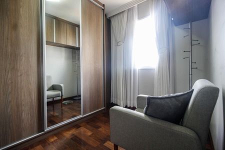 Apartamento à venda com 134m², 3 quartos e 2 vagasQuarto 1
