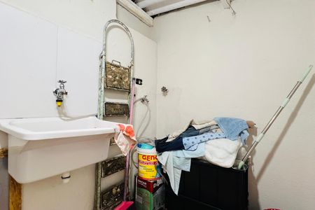 Casa à venda com 83m², 3 quartos e sem vaga Casa à venda com 83m², 3 quartos e sem vagaÁrea de Serviço