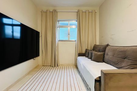 Casa à venda com 83m², 3 quartos e sem vaga Casa à venda com 83m², 3 quartos e sem vagaSala