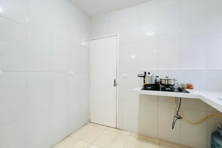 Casa à venda com 83m², 3 quartos e sem vaga Casa à venda com 83m², 3 quartos e sem vagaCozinha