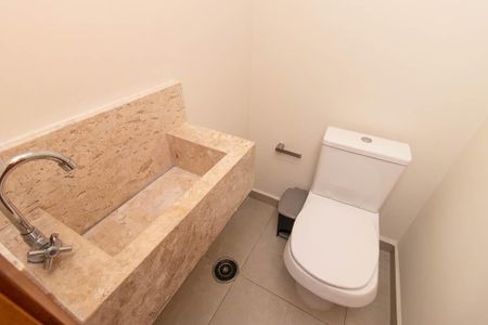 Casa à venda com 100m², 3 quartos e 2 vagasLavabo