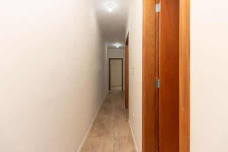 Casa à venda com 100m², 3 quartos e 2 vagasCorredor dos Quartos