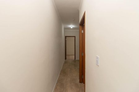 Casa à venda com 100m², 3 quartos e 2 vagasCorredor dos Quartos