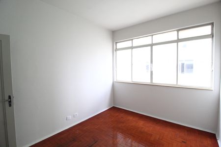 Apartamento para alugar com 158m², 3 quartos e sem vagaQuarto 2