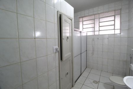 Apartamento para alugar com 158m², 3 quartos e sem vagaBanheiro da Suíte