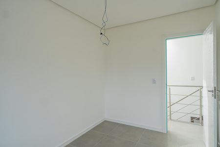 Casa de condomínio à venda com 115m², 3 quartos e 2 vagasQuarto 2