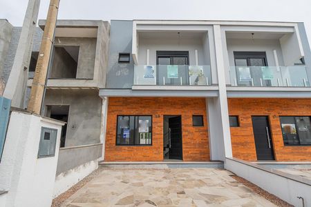 Casa de condomínio à venda com 115m², 3 quartos e 2 vagasFachada