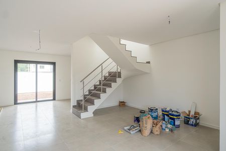 Casa de condomínio à venda com 115m², 3 quartos e 2 vagasSala