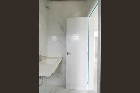 Casa de condomínio à venda com 115m², 3 quartos e 2 vagasBanheiro Suíte