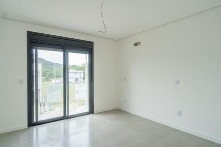 Casa de condomínio à venda com 115m², 3 quartos e 2 vagas Casa de condomínio à venda com 115m², 3 quartos e 2 vagasQuarto 3 - Suíte