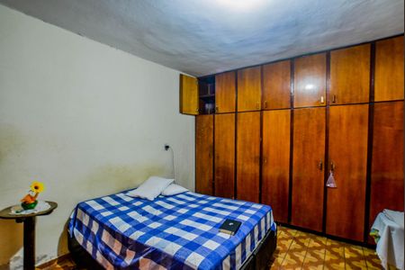 Casa à venda com 240m², 2 quartos e 2 vagasQuarto 1