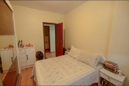 Apartamento à venda com 77m², 3 quartos e 1 vagaQuarto 1