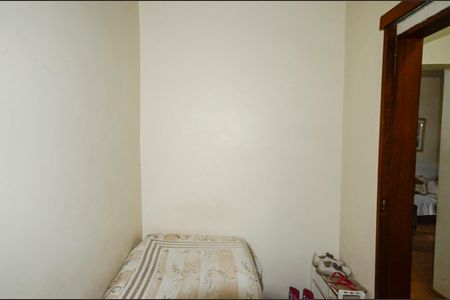 Apartamento à venda com 77m², 3 quartos e 1 vagaQuarto 2