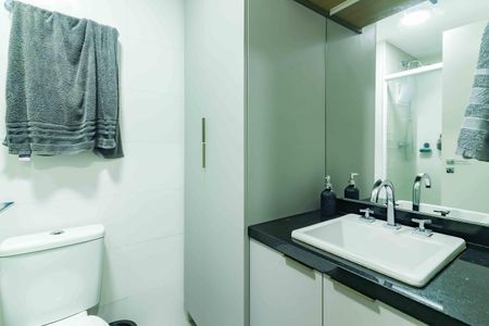 Studio à venda com 26m², 1 quarto e sem vaga Studio à venda com 26m², 1 quarto e sem vagaBanheiro