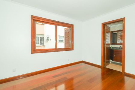 Apartamento à venda com 237m², 3 quartos e 2 vagasQuarto Suíte 2