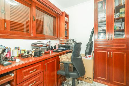 Apartamento à venda com 237m², 3 quartos e 2 vagasEscritório