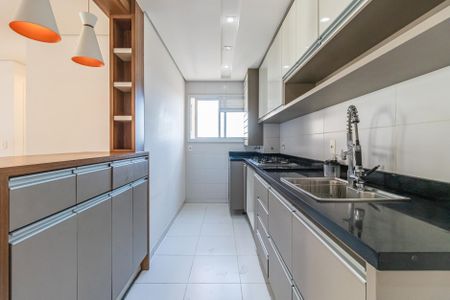 Apartamento para alugar com 75m², 2 quartos e 2 vagas Apartamento para alugar com 75m², 2 quartos e 2 vagasCozinha