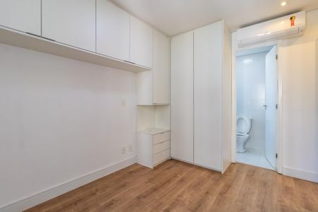 Apartamento para alugar com 75m², 2 quartos e 2 vagas Apartamento para alugar com 75m², 2 quartos e 2 vagasSuíte