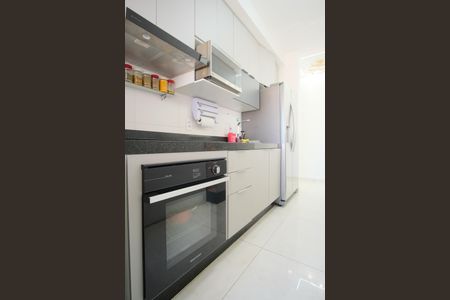 Apartamento à venda com 80m², 3 quartos e 1 vagaCozinha e Área de Serviço