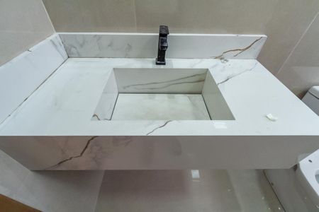 Casa à venda com 148m², 3 quartos e 2 vagasBanheiro da Suíte